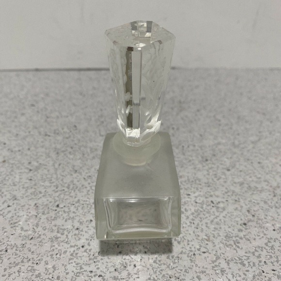 Vintage perfume bottle & stopper clear crystal & frosted glass scent container - Picture 3 of 10